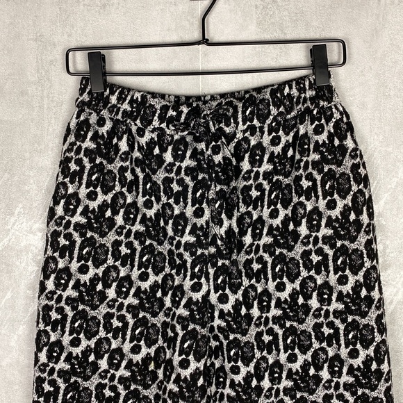 Zara black leopard tapered ankle pants - Picture 4 of 6